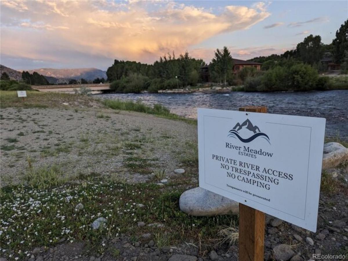 Picture of Residential Land For Sale in Buena Vista, Colorado, United States