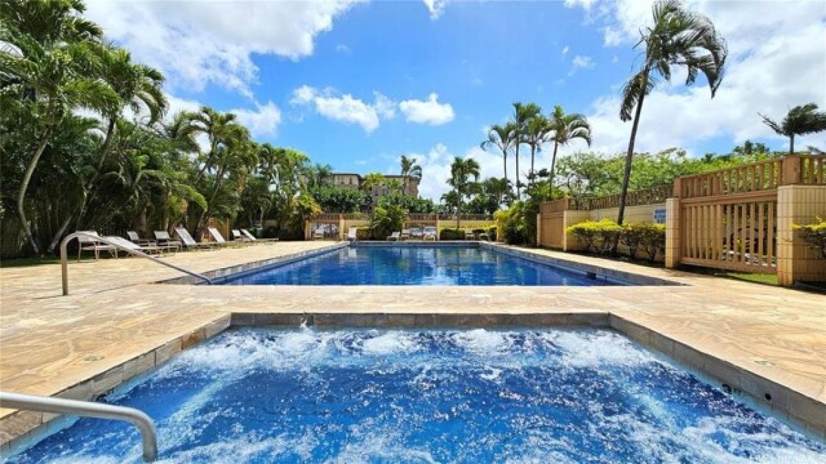 Picture of Home For Sale in Pearl City, Hawaii, United States