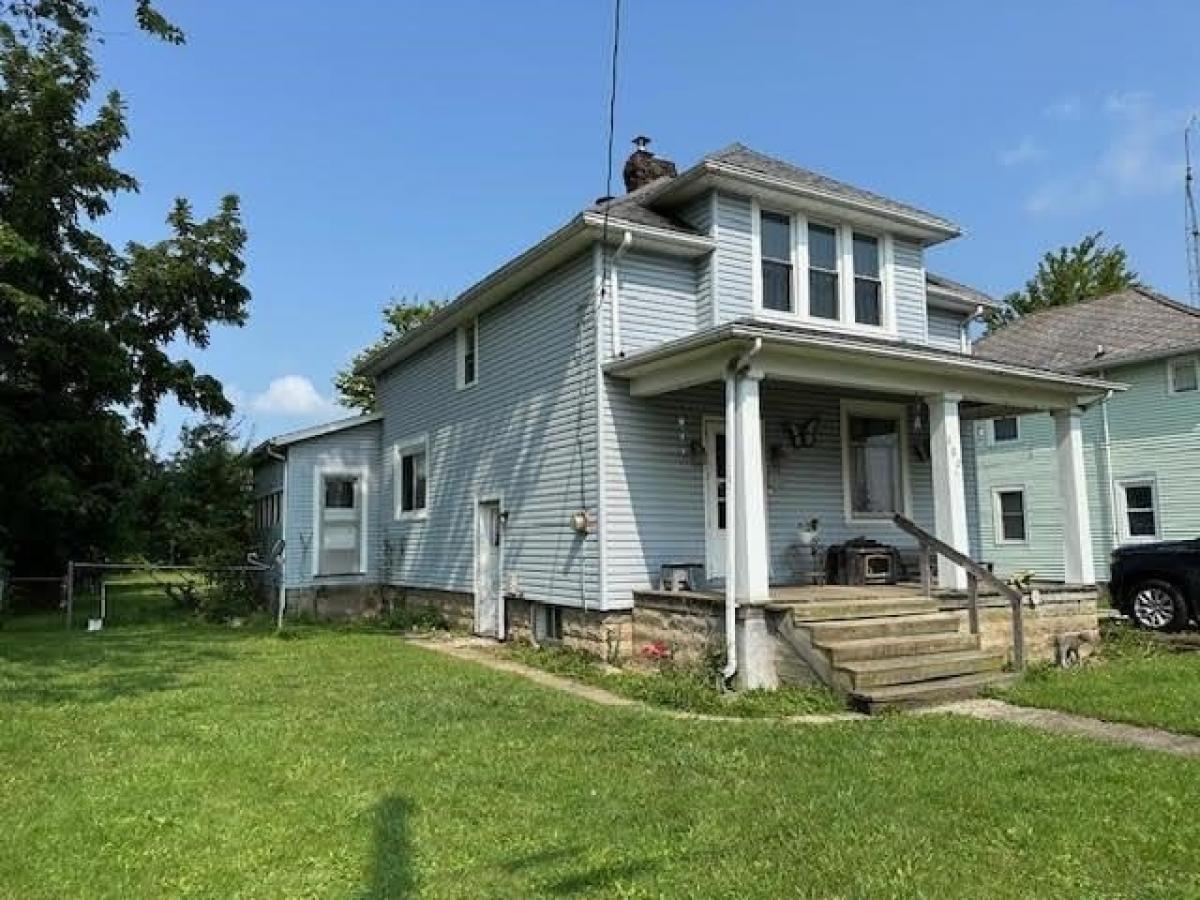 Picture of Home For Sale in Boston, Indiana, United States