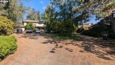 Home For Sale in McMinnville, Oregon