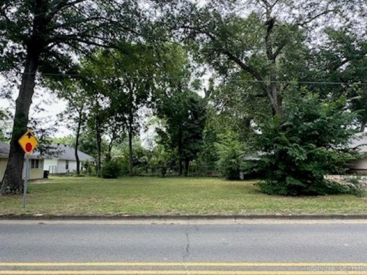 Picture of Residential Land For Sale in Conway, Arkansas, United States