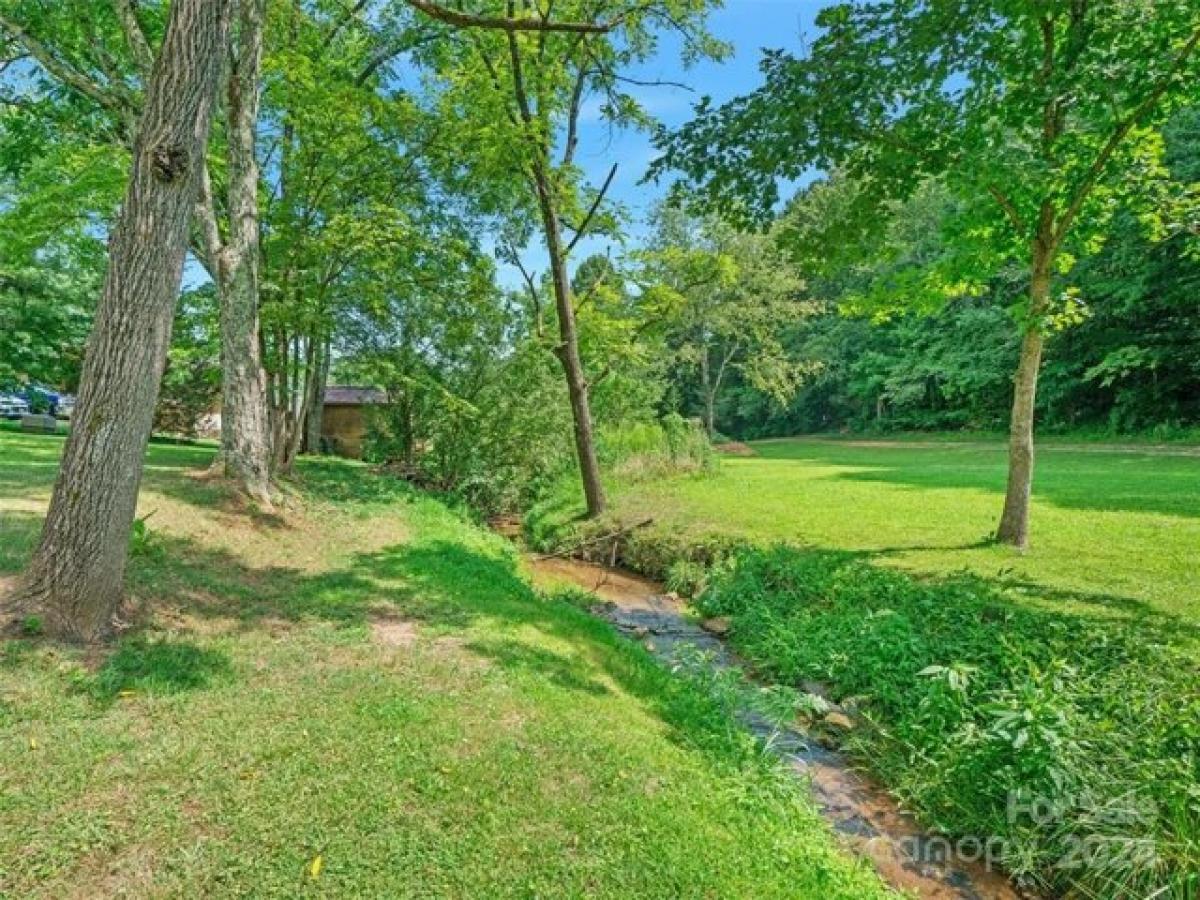 Picture of Home For Sale in Marion, North Carolina, United States