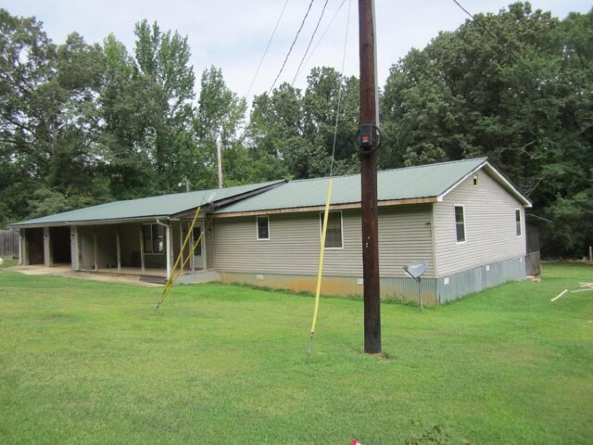 Picture of Home For Sale in Etta, Mississippi, United States