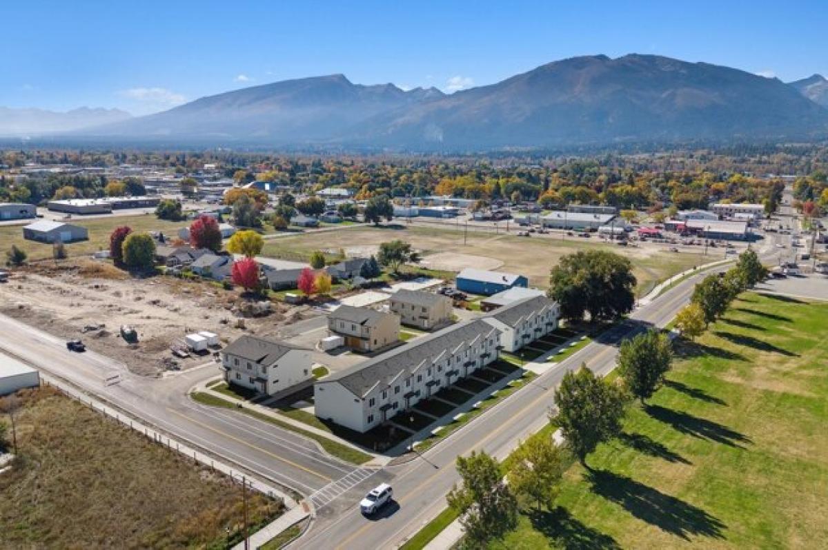 Picture of Residential Land For Sale in Hamilton, Montana, United States