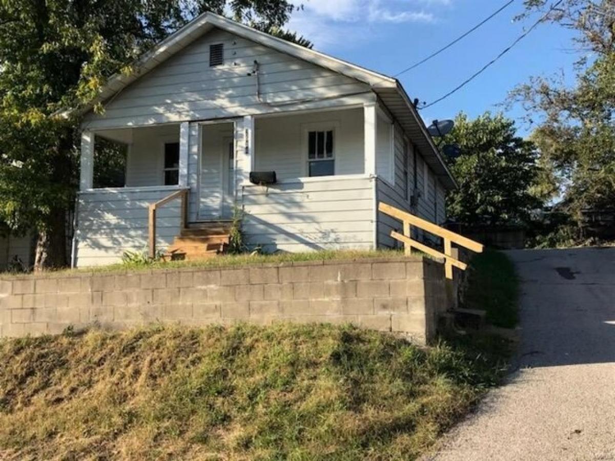 Picture of Home For Rent in Alton, Illinois, United States