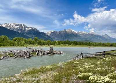 Residential Land For Sale in Jackson, Wyoming