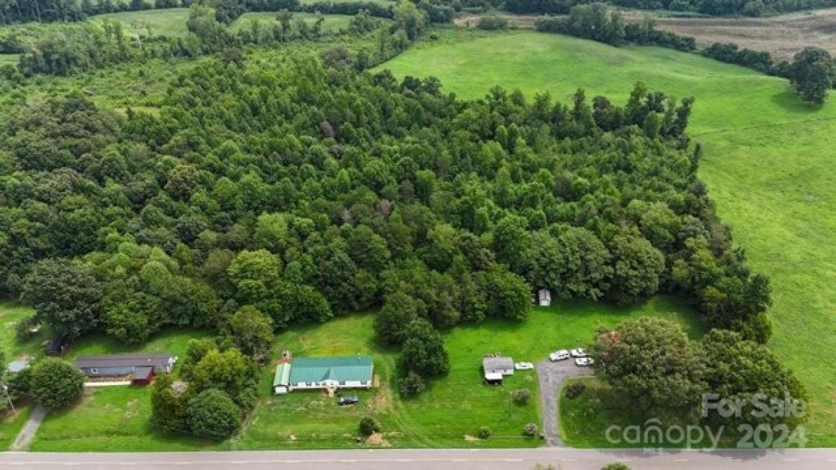 Picture of Residential Land For Sale in Olin, North Carolina, United States