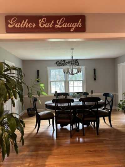 Home For Sale in Woodbridge, Connecticut