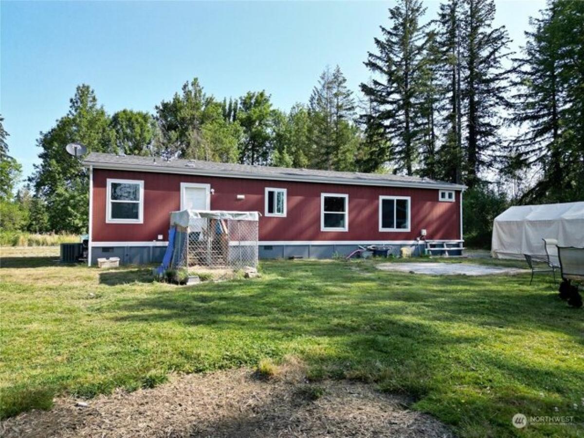 Picture of Home For Sale in Winlock, Washington, United States