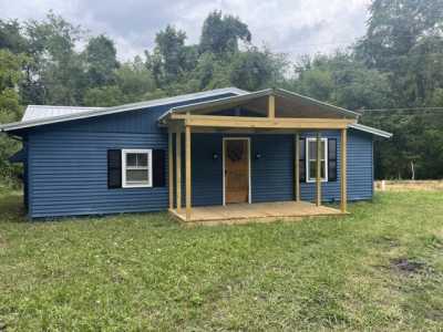 Home For Sale in Hot Springs, Virginia