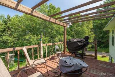 Home For Sale in Negaunee, Michigan