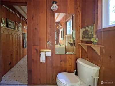 Home For Sale in Marblemount, Washington