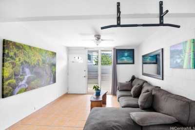 Home For Sale in Waialua, Hawaii