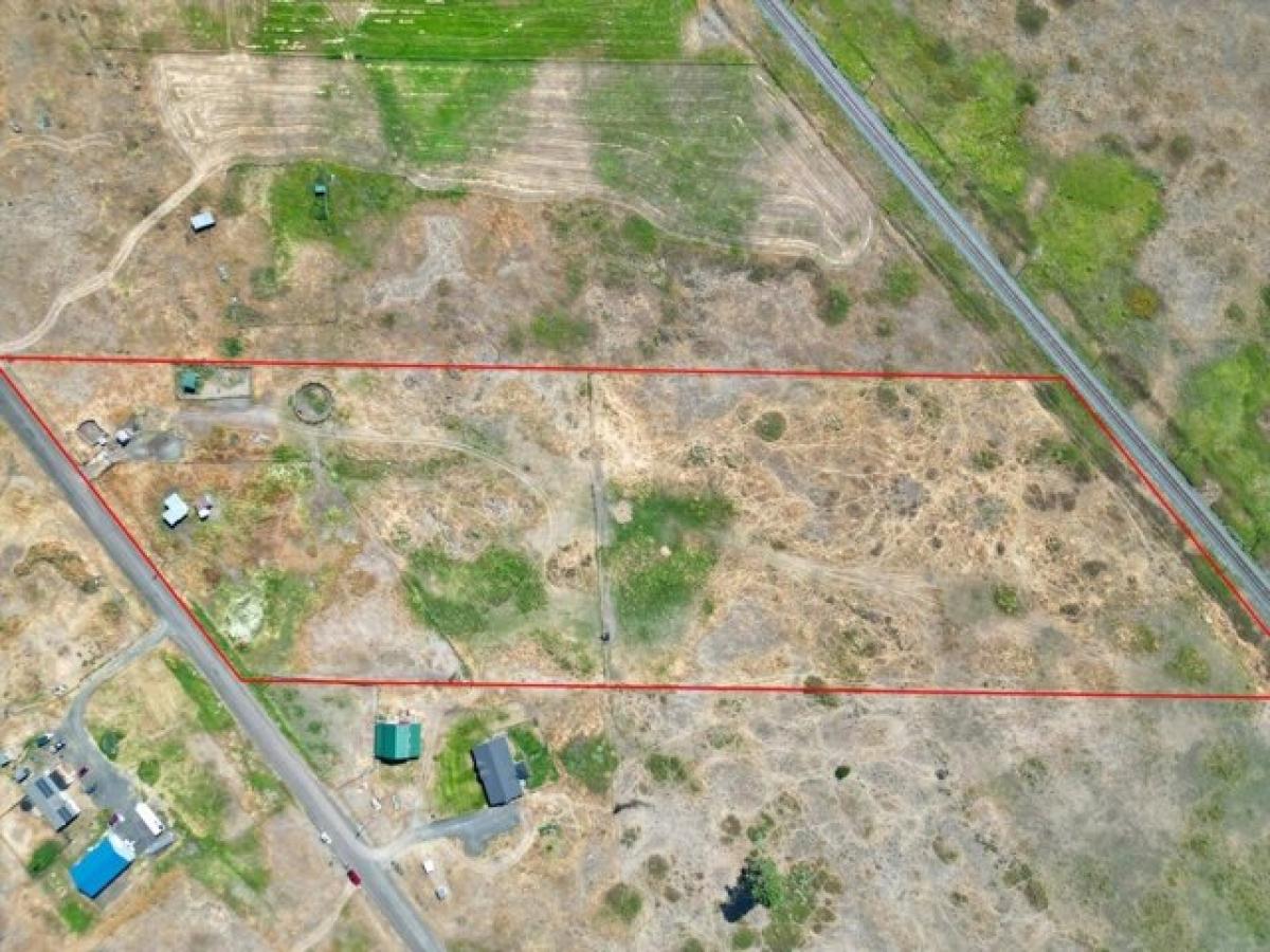 Picture of Residential Land For Sale in Cheney, Washington, United States