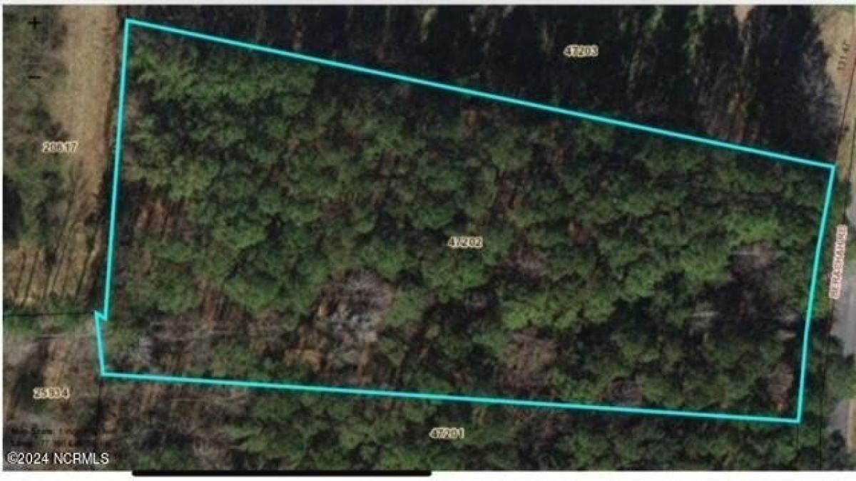 Picture of Residential Land For Sale in Ayden, North Carolina, United States