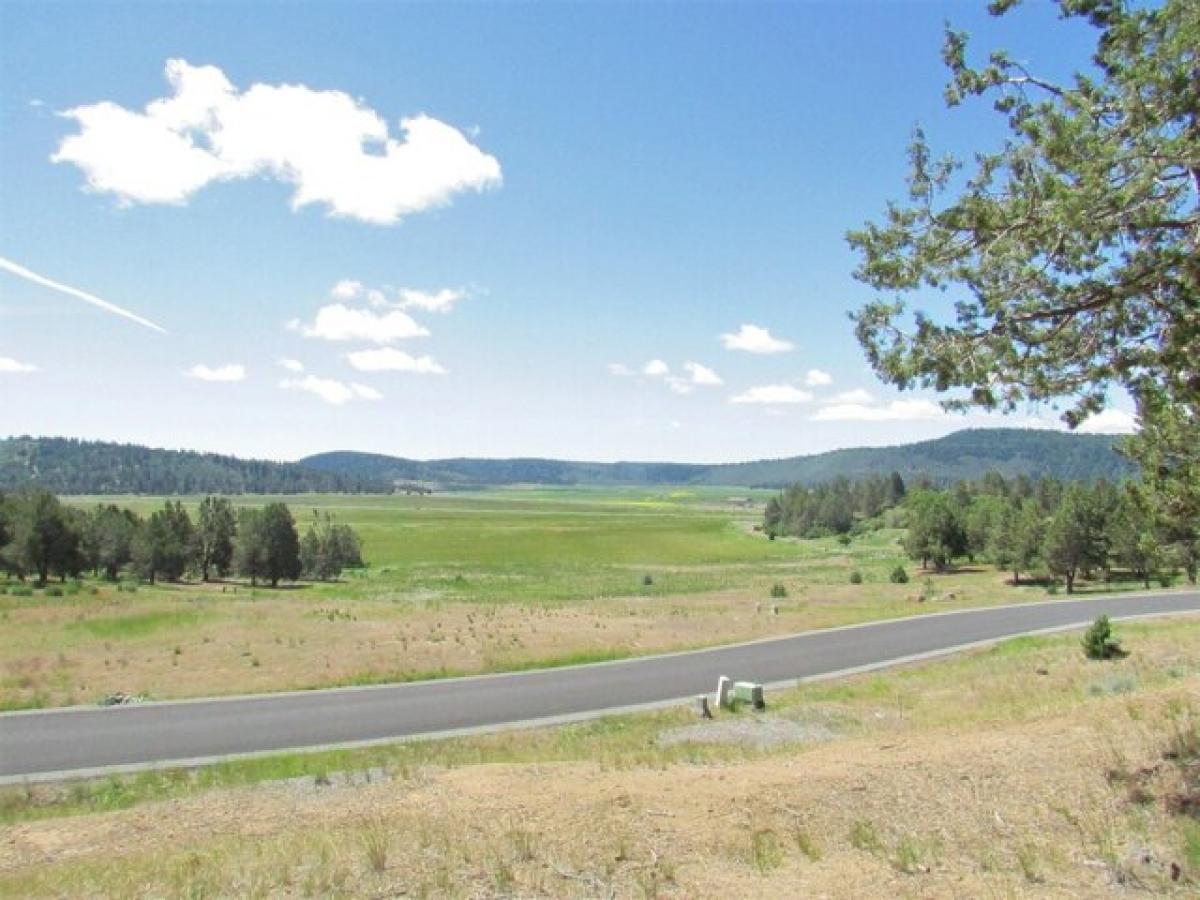 Picture of Residential Land For Sale in Klamath Falls, Oregon, United States