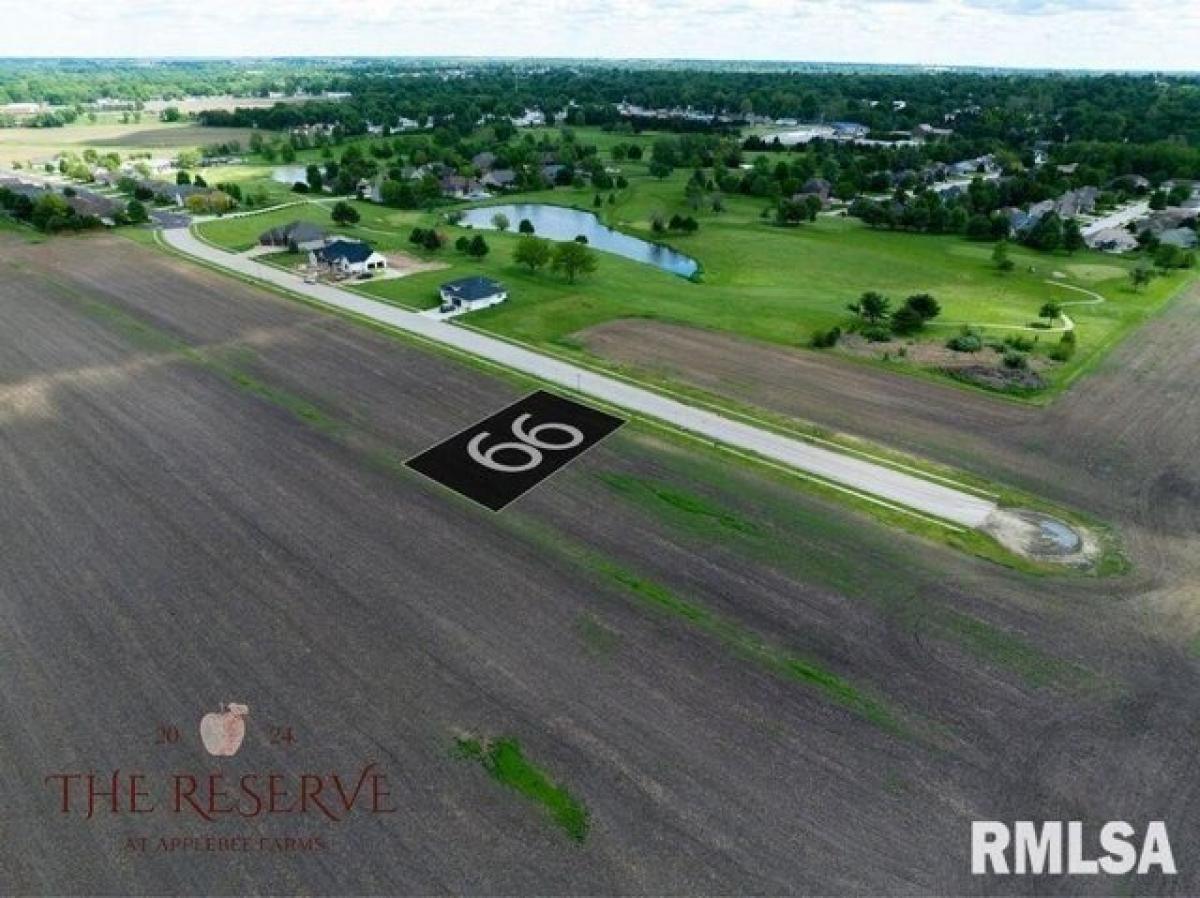 Picture of Residential Land For Sale in Jacksonville, Illinois, United States