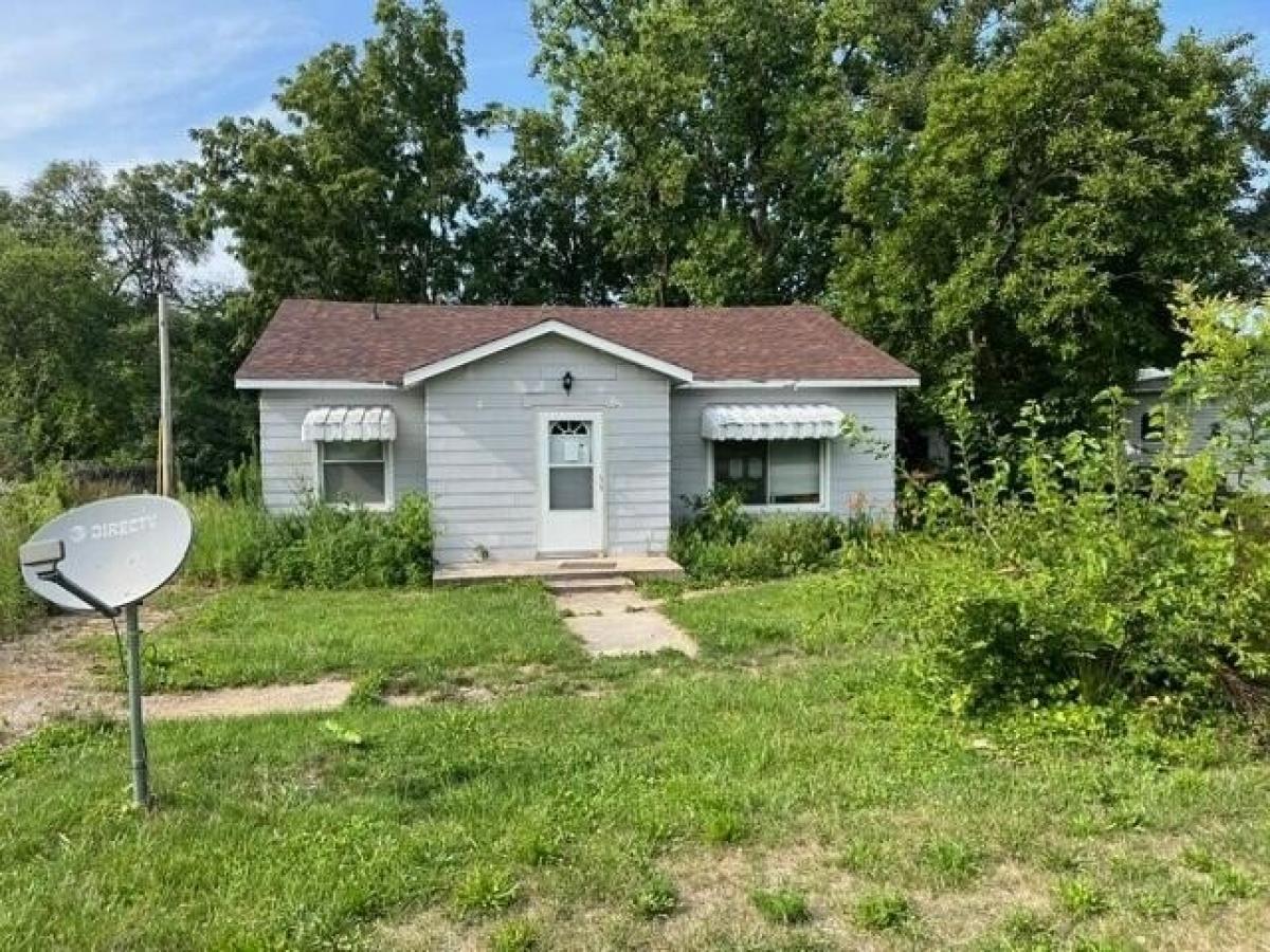 Picture of Home For Rent in Goodland, Indiana, United States