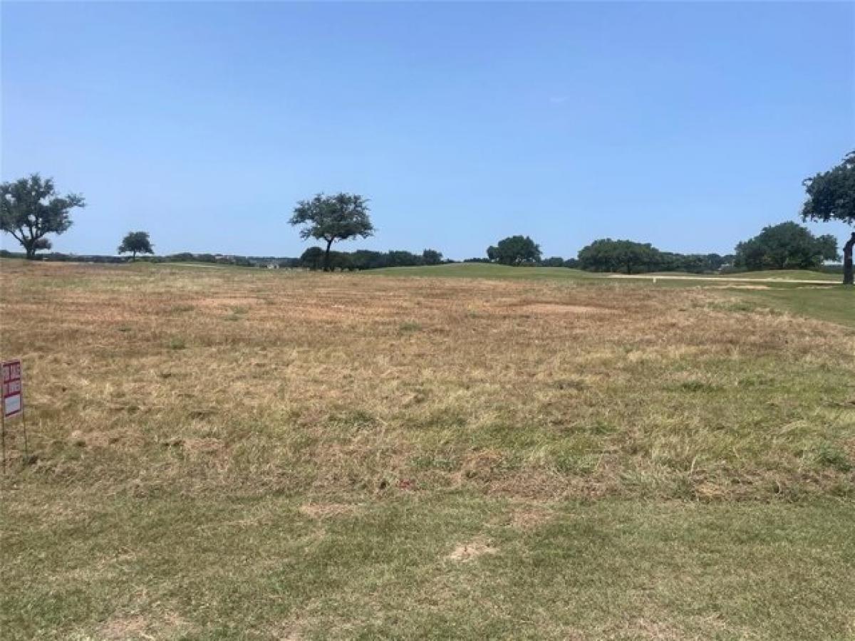 Picture of Residential Land For Sale in Spicewood, Texas, United States