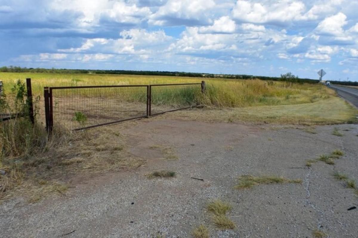 Picture of Residential Land For Sale in Clyde, Texas, United States