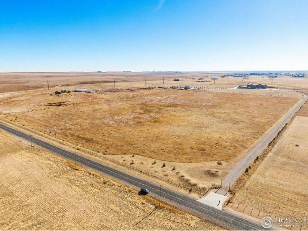 Picture of Residential Land For Sale in Commerce City, Colorado, United States