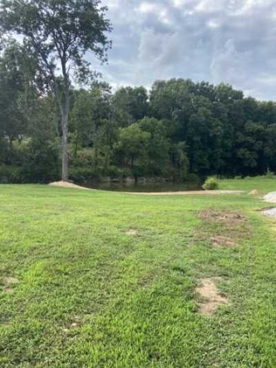 Residential Land For Sale in Clifton, Tennessee