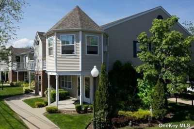 Apartment For Rent in Bay Shore, New York