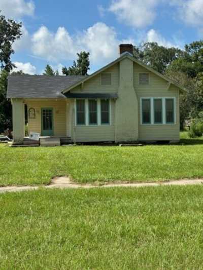 Home For Sale in Roseland, Louisiana