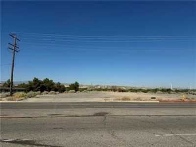 Residential Land For Sale in Victorville, California