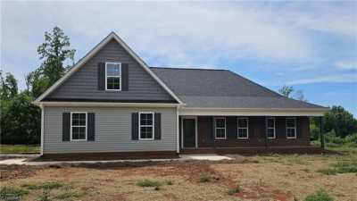 Home For Sale in Denton, North Carolina