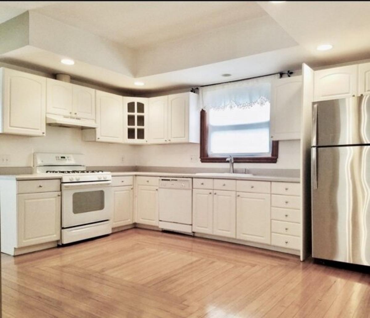 Picture of Apartment For Rent in Waltham, Massachusetts, United States