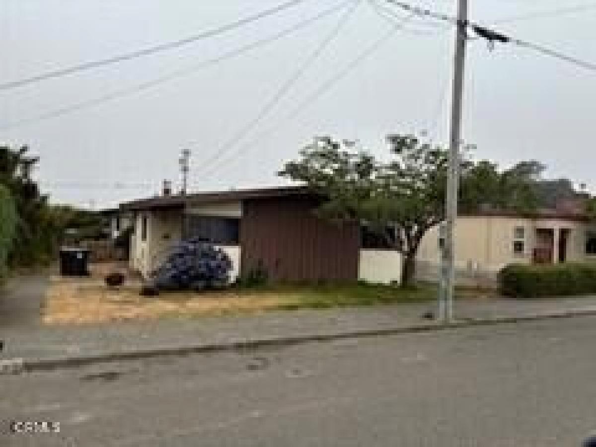 Picture of Home For Sale in Fort Bragg, California, United States