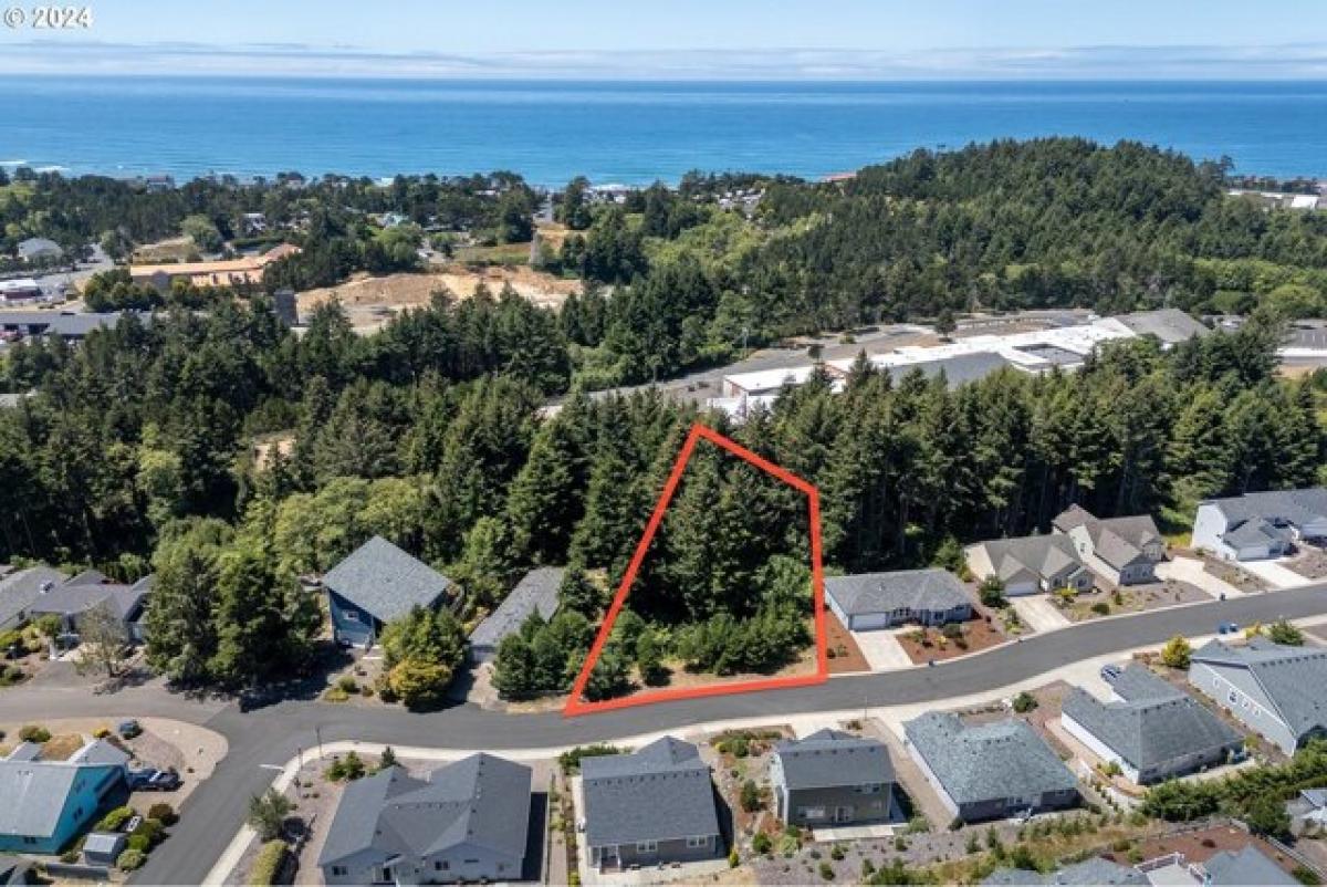 Picture of Residential Land For Sale in Lincoln City, Oregon, United States