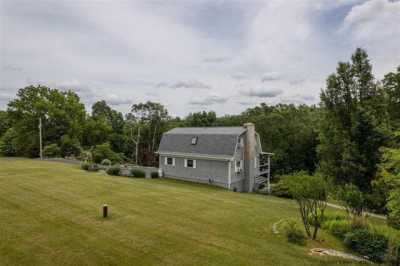 Home For Sale in Accord, New York