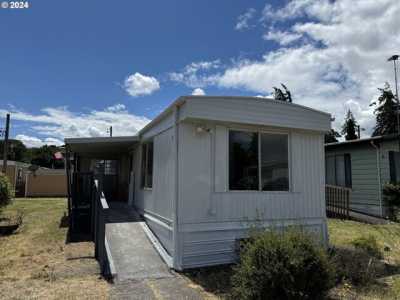 Home For Sale in Woodland, Washington