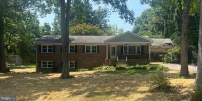 Home For Sale in Owings, Maryland