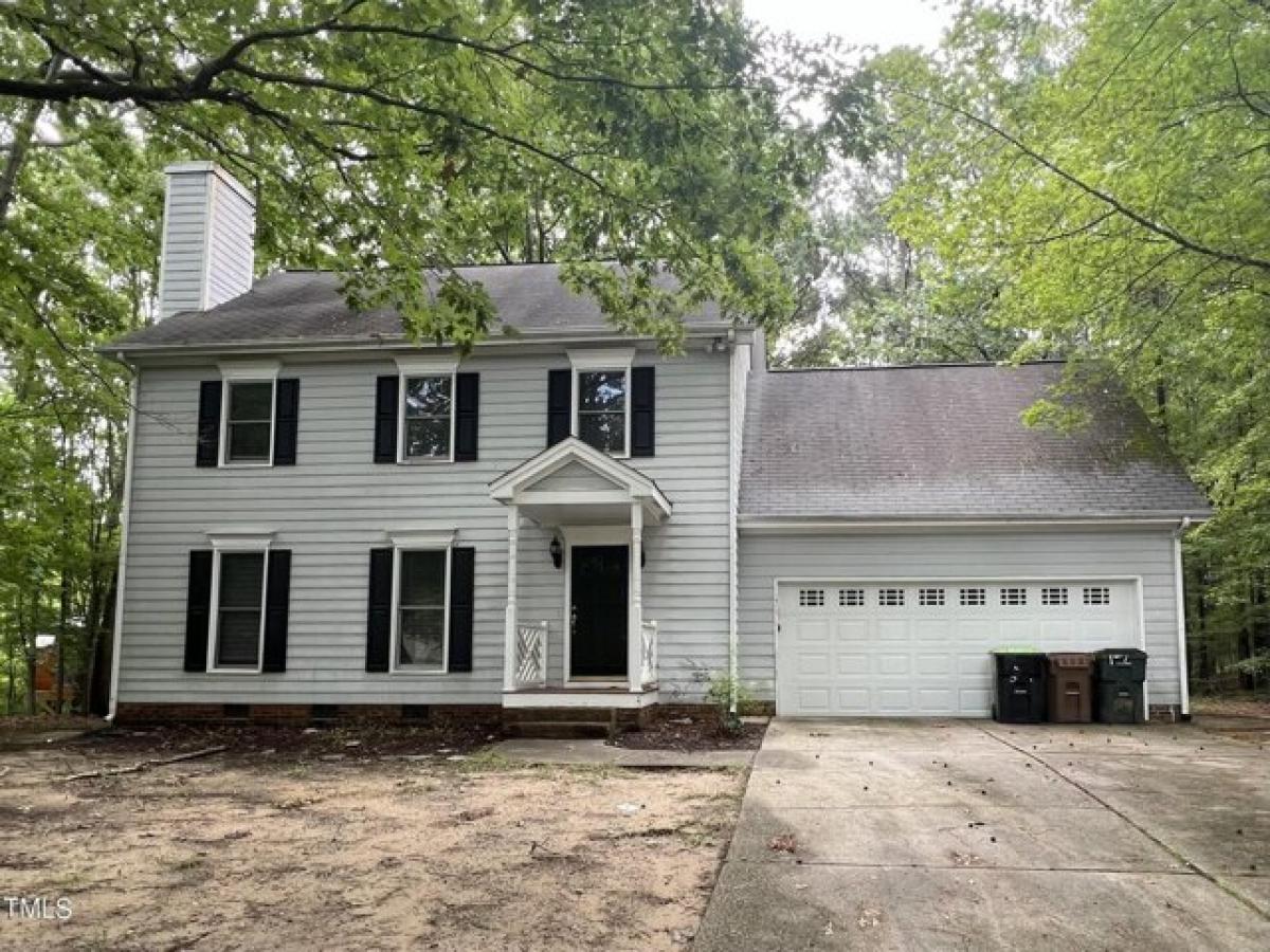 Picture of Home For Sale in Holly Springs, North Carolina, United States