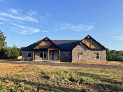 Home For Sale in Greenbrier, Arkansas