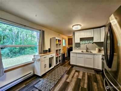 Home For Sale in Vashon, Washington