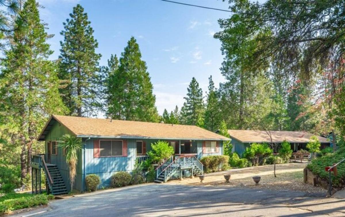 Picture of Home For Sale in Pine Grove, California, United States