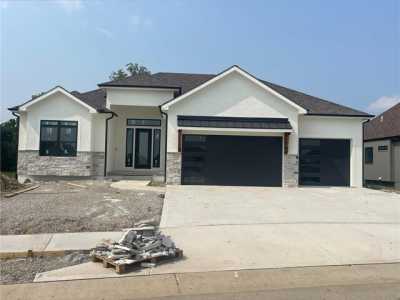 Home For Sale in Riverside, Missouri