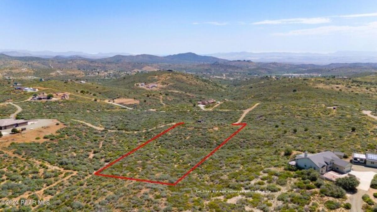 Picture of Residential Land For Sale in Mayer, Arizona, United States