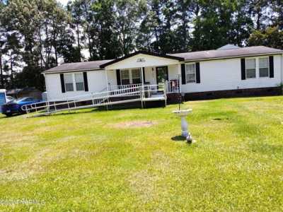 Home For Sale in Kinston, North Carolina