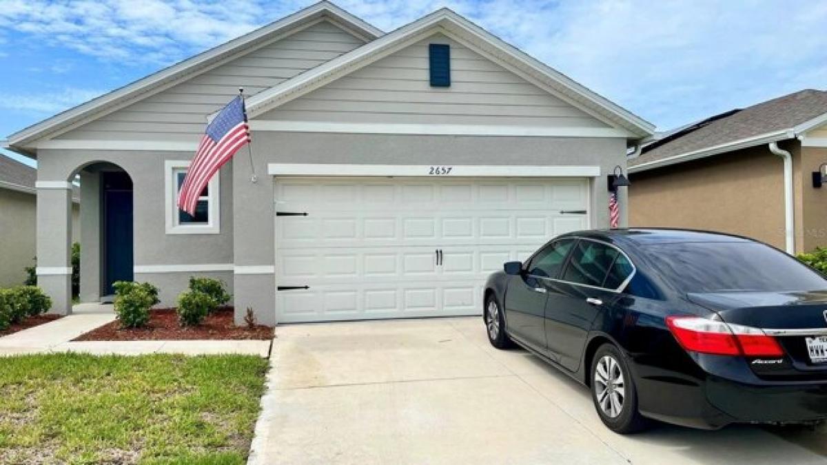 Picture of Home For Sale in Harmony, Florida, United States