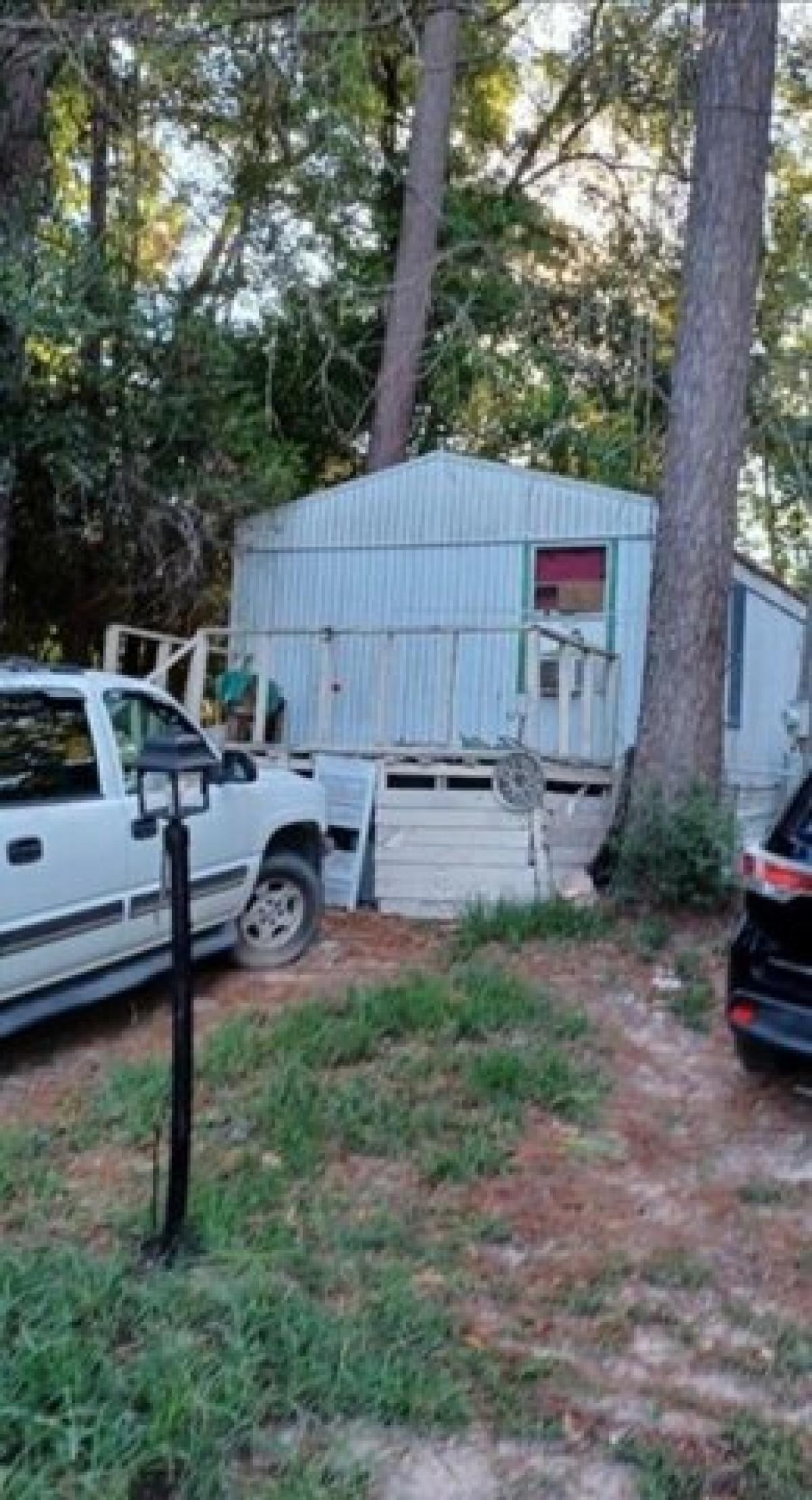 Picture of Home For Sale in Shepherd, Texas, United States