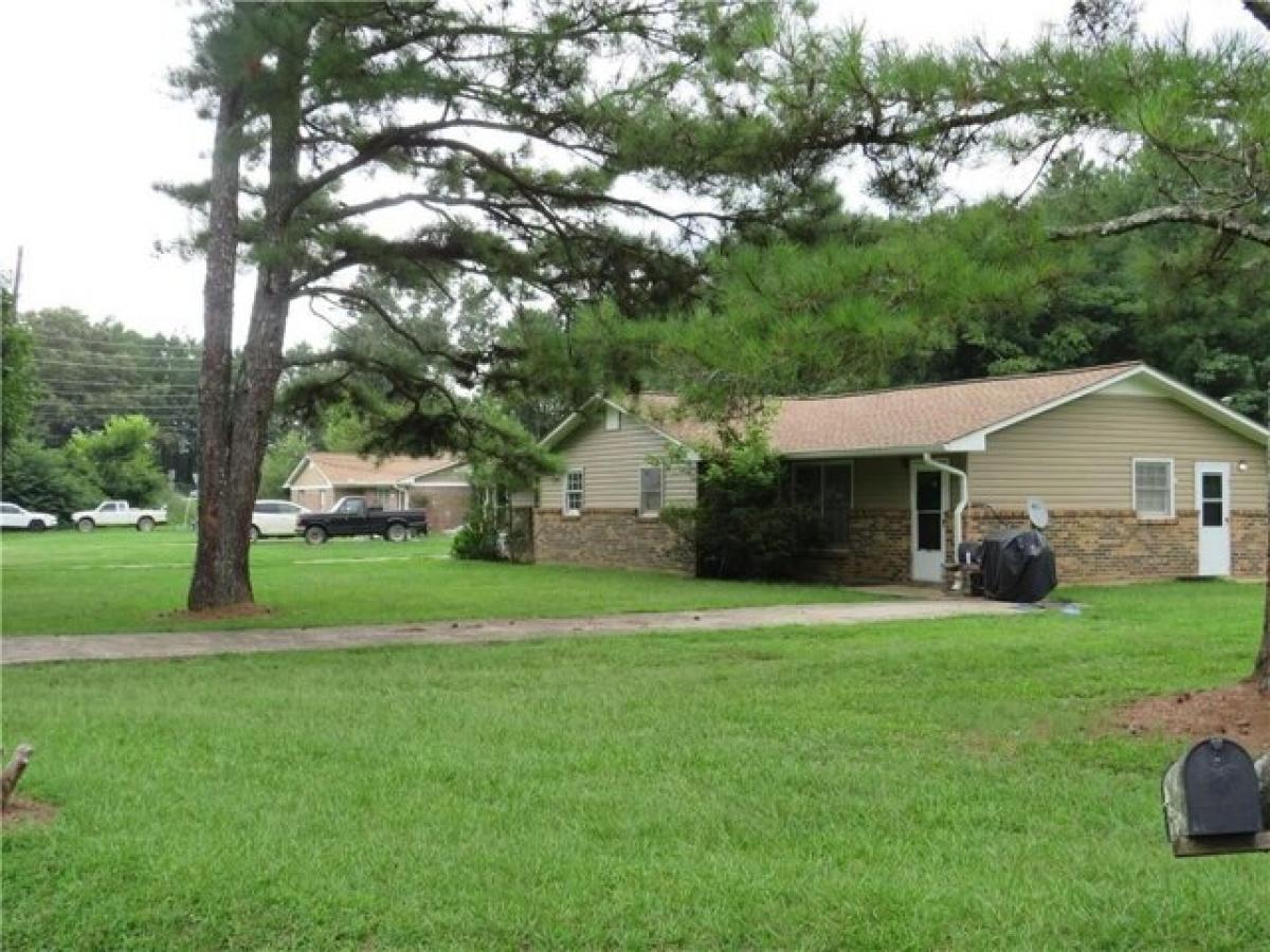 Picture of Home For Sale in Cedartown, Georgia, United States