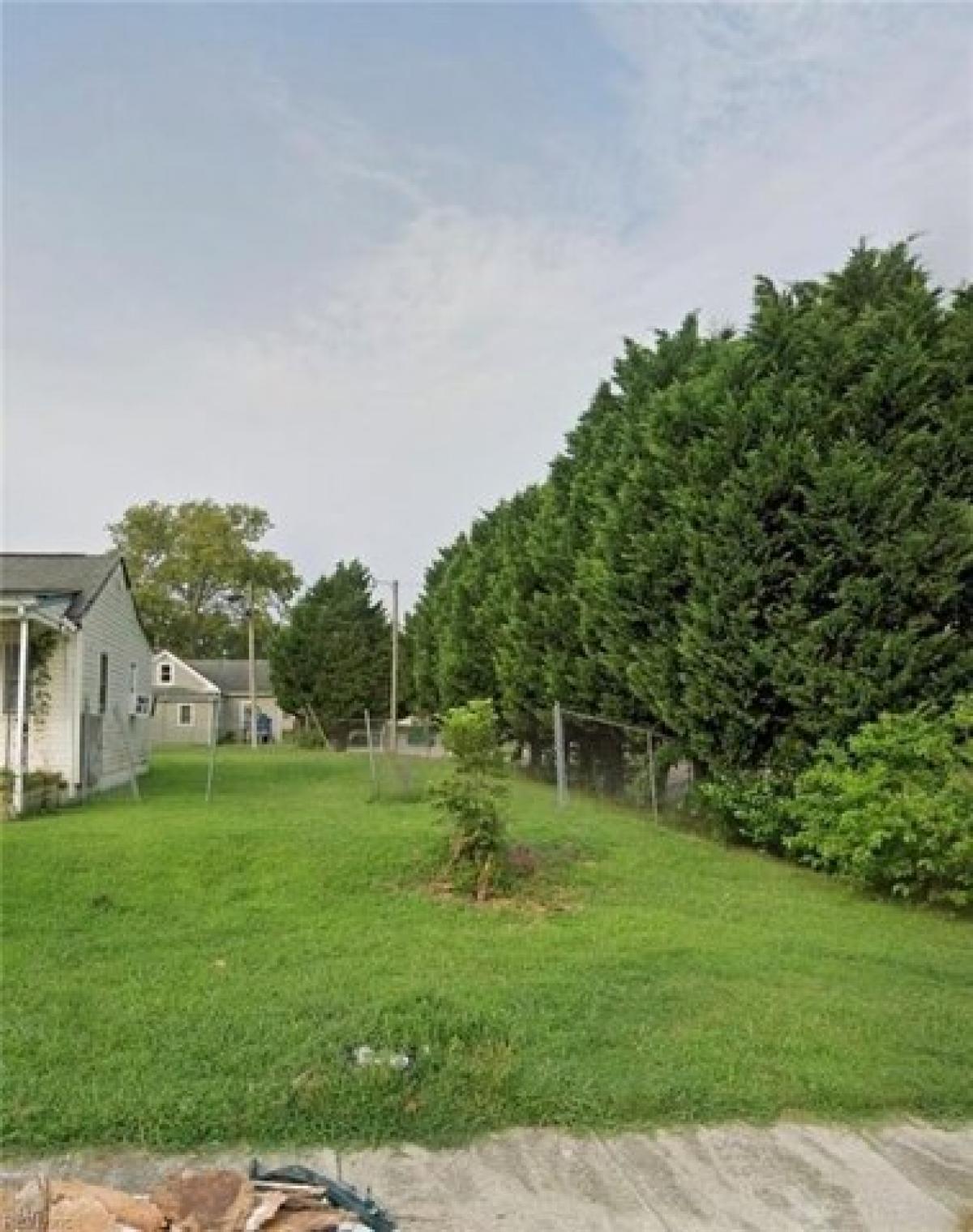 Picture of Residential Land For Sale in Newport News, Virginia, United States