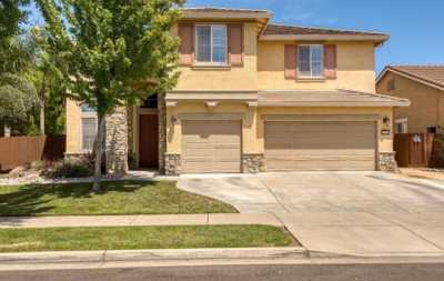 Home For Sale in Ceres, California