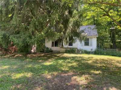 Home For Sale in Rogers, Ohio