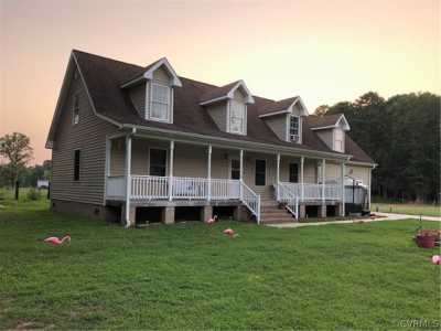 Home For Sale in Hayes, Virginia